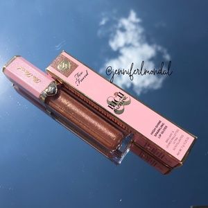 😍NWT Net Worth HighShine Gloss by Too Faced!😍